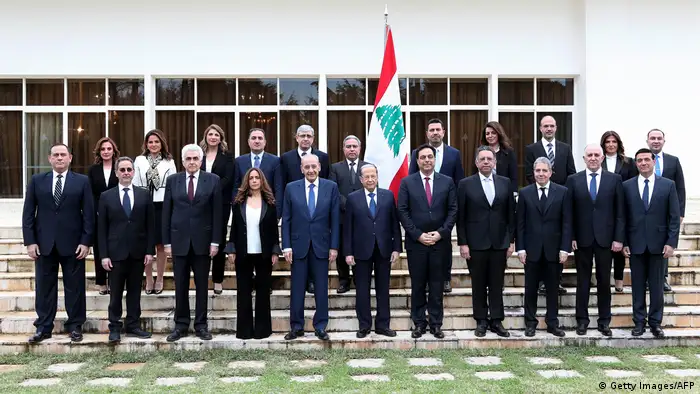 Libanon Gruppenbild Präsident und neues Kabinett