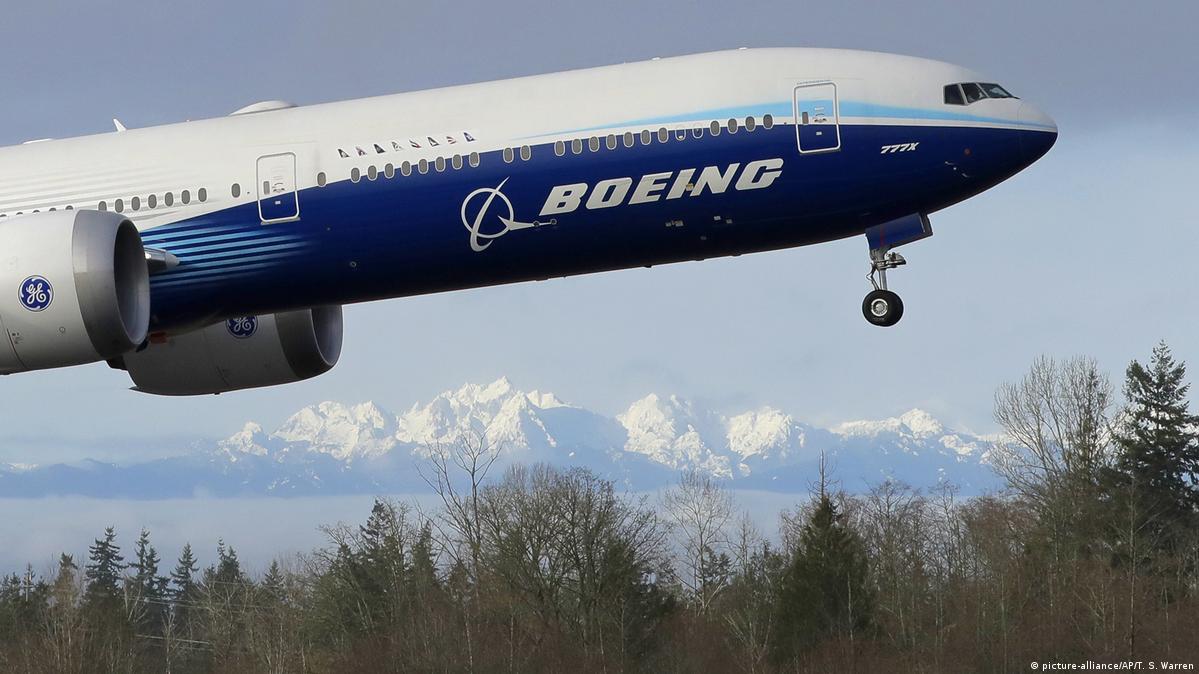 Boeing's new 777X completes maiden flight – DW – 01/25/2020