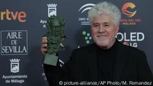 Pedro Almodóvar critica bofetada y discurso de Will Smith en los Óscar