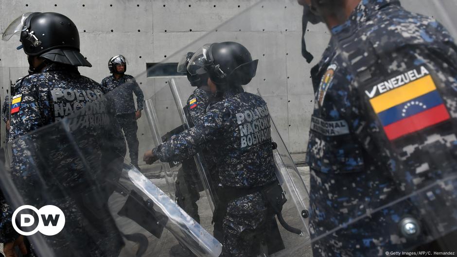 Venezuelan National Police - Wikipedia