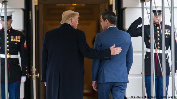 Donald Trump recibe a Juan Guaidó en la Casa Blanca | El Mundo | DW |  05.02.2020