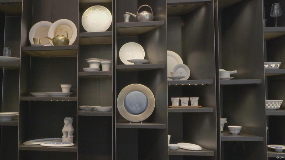 Noble food on elegant tableware – DW – 03/07/2020