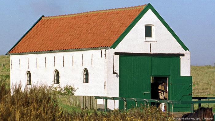 Former rescue station