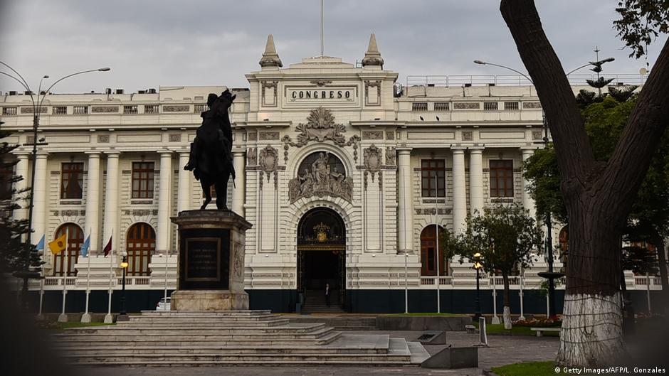 Perú: Congreso suspende debate sobre voto de confianza a gabinete de Pedro Castillo | Las noticias y análisis más importantes en América Latina | DW - Vimarsana News