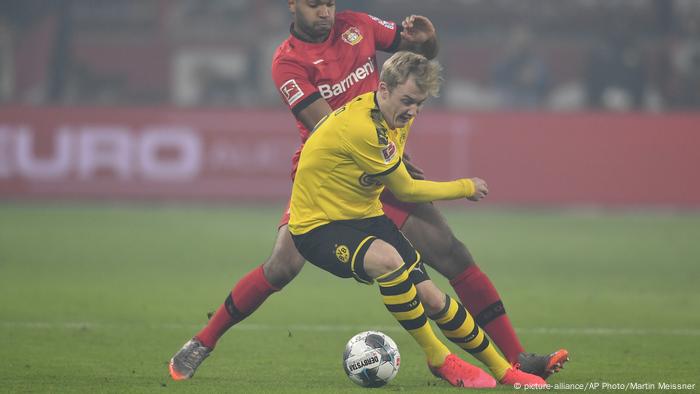 Borussia Dortmund Vs Bayern Munich What The Bundesliga Powerhouses Can Learn From Each Other Sports German Football And Major International Sports News Dw 25 05 2020