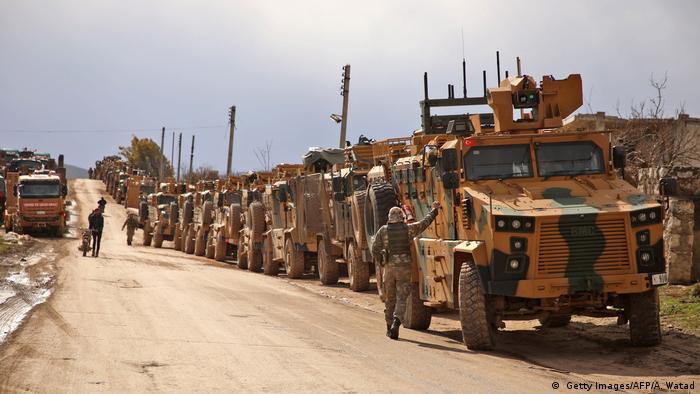 Syrien | Türkischer Militärkonvoi passiert Grenze