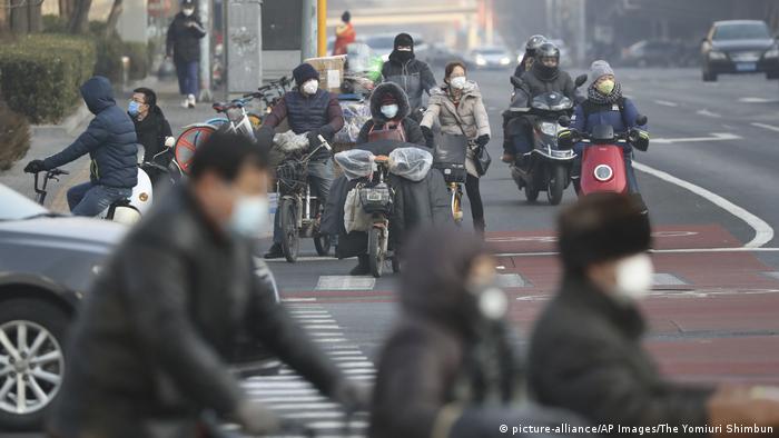 China Coronavirus Straßenszene aus Peking (picture-alliance/AP Images/The Yomiuri Shimbun)