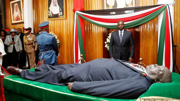 Burial Of Daniel Arap Moi Recalls Complicated Legacy Of Kenyan Leader Africa Dw 12 02