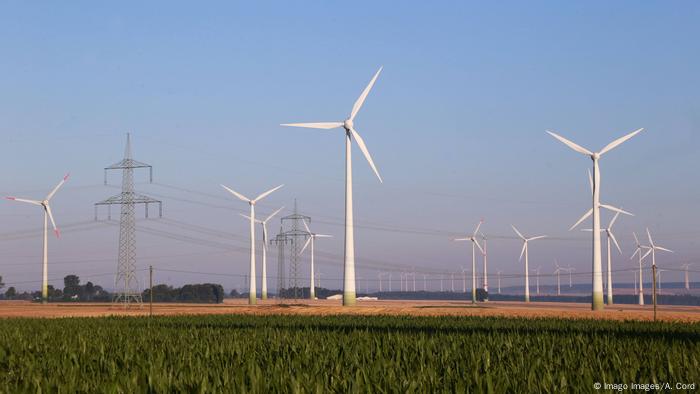 Windpark zwischen Asseln und Lichtenau Windpark zwischen Asseln und Lichtenau