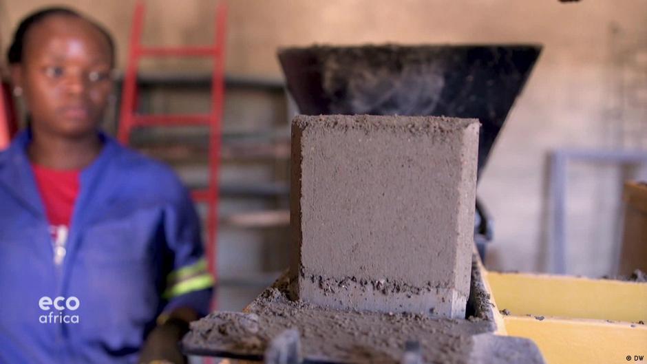 Affordable housing for South Africa's townships DW 05/22/2020