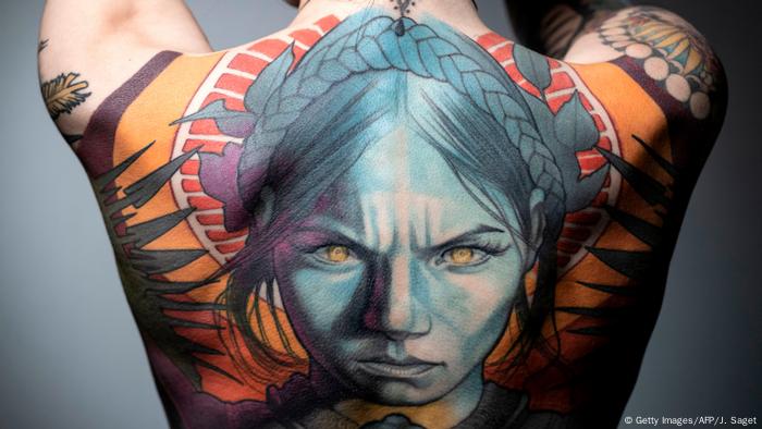 ab wann darf man tattoos haben