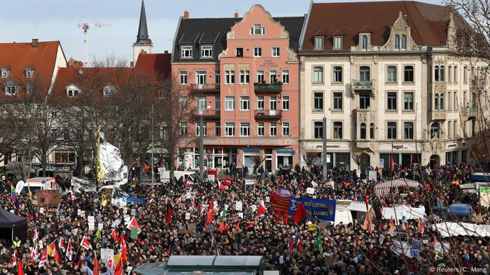 Germany Protesters Rally In Dresden Erfurt Denouncing Political Pacts With Far Right News Dw 15 02