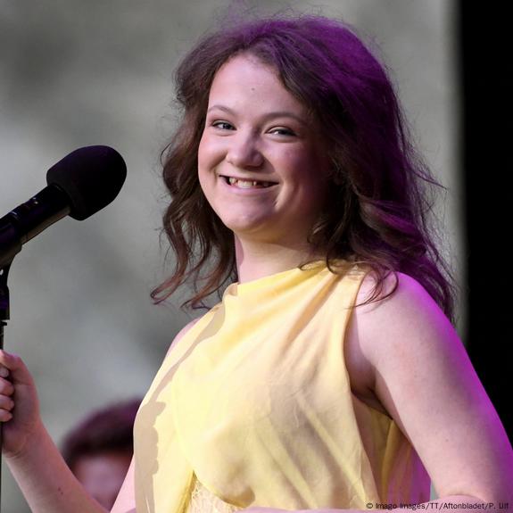 La hermna de Greta Thunberg esta mas guapa que tu novia, hermanas y futuras novias