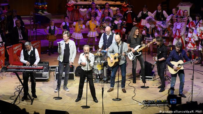 Elf Kolsche Lieder Die Man Kennen Muss Musik Dw 19 02 2020