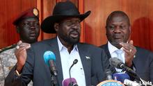 20.02.2020 *** South Sudan President Salva Kiir (C) gives a press conference jointly with his former vice-president and political rival Riek Machar (R) after they met at the State House in Juba, on February 20, 2020, where they confirmed that they had agreed to a joint government. - Kiir and Machar agreed on February 20, 2020, to form a unity government on February 22, a long-delayed step towards ending six years of war that has left at least 380,000 dead and forced four million from their homes. (Photo by PETER LOUIS / AFP)