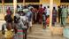 Des électeurs devant un bureau de vote à Lomé lors de la présidentielle de 2020 Des électeurs devant un bureau de vote à Lomé lors de la présidentielle de 2020