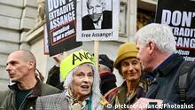 Vivenne Westwood. Julian Assange Protest, Australia High Comission, The Strand, London. UK |