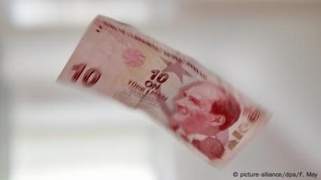 O Ερντογάν υπόσχεται "νέα εποχή στην οικονομία"