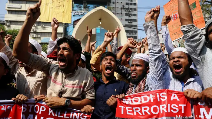 Tausende bangladeschische Muslime protestieren gegen Gewalt in Indien