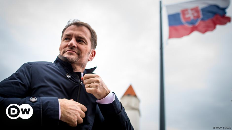 Slovenský premiér ponúka možnosť odstúpiť od ukončenia koaličnej krízy  Novinky |  DW