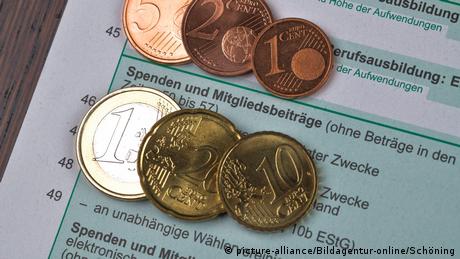 Symbolbild Deutschland Spenden und Mitgliedsbeiträge