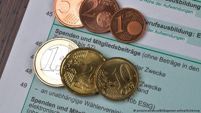 Symbolbild Deutschland Spenden und Mitgliedsbeiträge