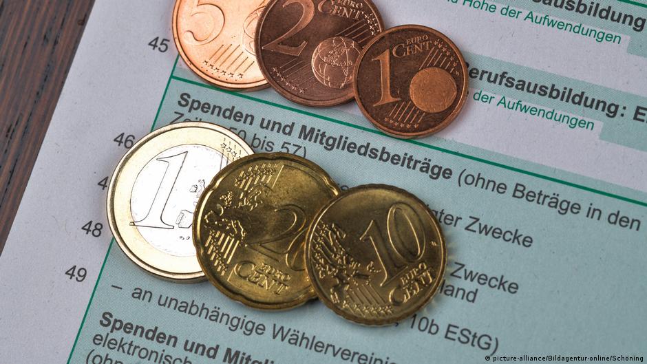 Avoid Coronavirus Boredom And Survive Germany S Tax Returns With A Smile Meet The Germans Dw 13 05 2020 
