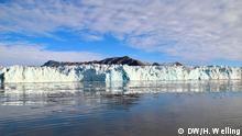 Gletscherkante vom Wasser aus gesehen, auf Spitzbergen, Norwegen
(c) DW/Hendrik Welling
