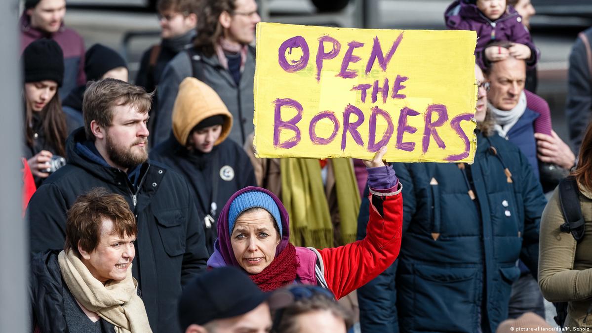 Refugee Rally German pro-refugee rally draws thousands