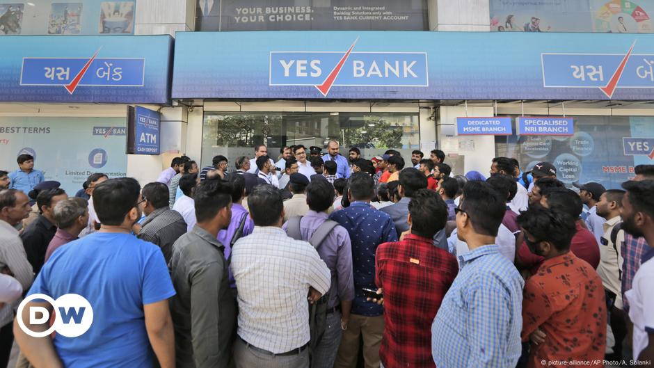 Yes Bank founder arrested on money laundering charges – DW – 03/08/2020