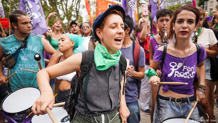 Argentina: protesta en Buenos Aires en el Día Internacional de la Mujer.