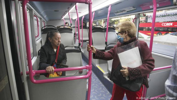 Autobus exclusivo para mujeres. 