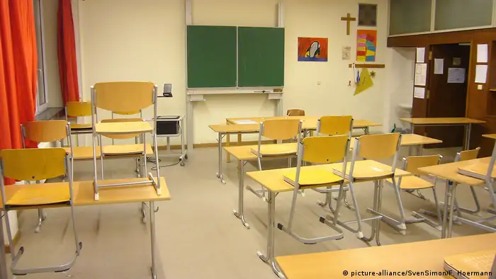 Deutschland Leeres Klassenzimmer