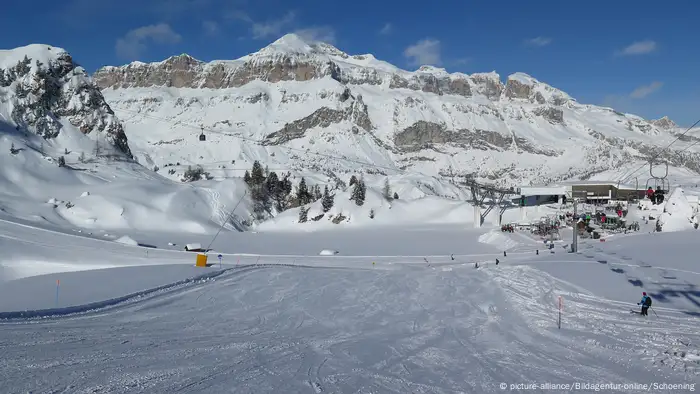 Skipiste Piz Boe Sellagruppe Dolomiten Italien (picture-alliance/Bildagentur-online/Schoening)