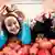У німецьких школах (фото) фрукти роздають, аби оздоровити дітей, у Греції - аби школярі не непритомніли