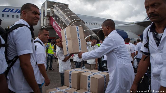 Sierra Leone Kuba senden 165 Mediziner nach Westafrika