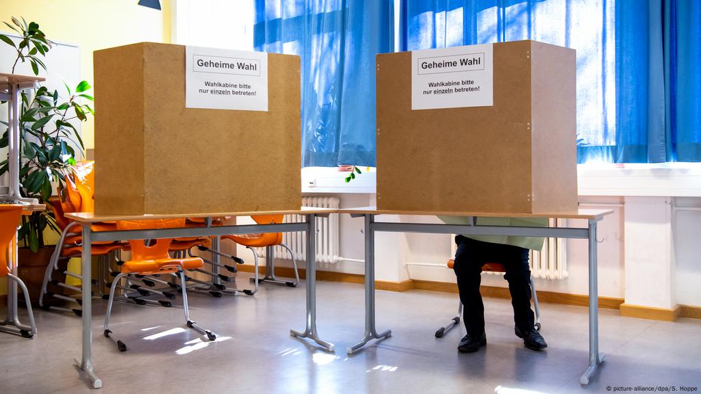 Coronavirus Affects Election Turnout In France Bavaria News Dw 15 03 2020