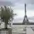Ейфелева вежа у Парижі 