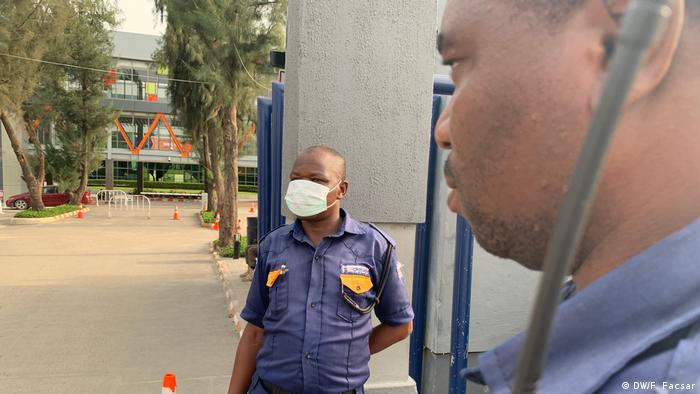 Nigeria Lagos | Coronavirus | Temperaturmessung