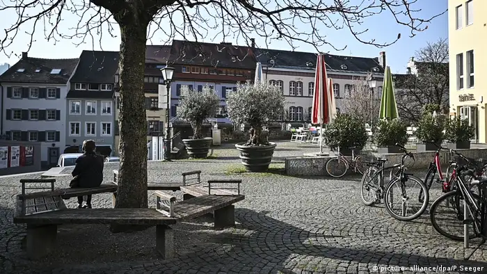 مدينة فرايبورغ الألمانية بعد إعلان حظر التجوال فيها بتاريخ 20 مارس/ آذار 2020 حفاظاً على سلامة السكان.