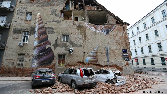 Последствия землетрясения в Загребе
