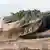 Німецький бойовий танк Leopard 2 (фото з архіву)