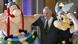Albert Uderzo ao lado dos personagens Obelix e Asterix em foto de 2015 Albert Uderzo ao lado dos personagens Obelix e Asterix em foto de 2015