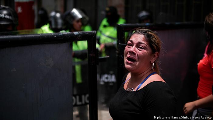 Kolumbien Bogota | Gefängnis, Ausbruchsversuch | Angehörige