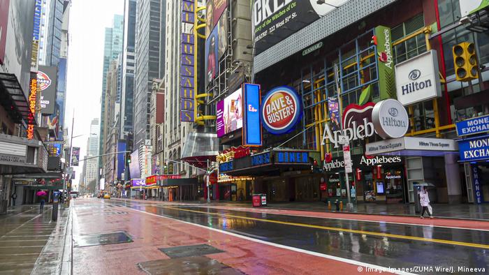 Пандемията промени Ню Йорк. По улиците се виждат все повече