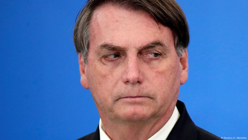 Bolsonaro desautoriza Pazuello e diz que não vai comprar vacina chinesa