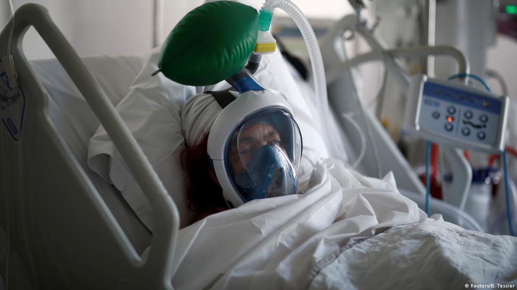 कोरोना वायरस के मरीज को वेंटिलेटर क्यों लगाना पड़ता है? | विज्ञान | DW |  08.04.2020