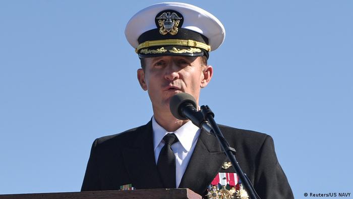 USA San Diego | Captain Brett Crozier auf der USS Theodore Roosevelt