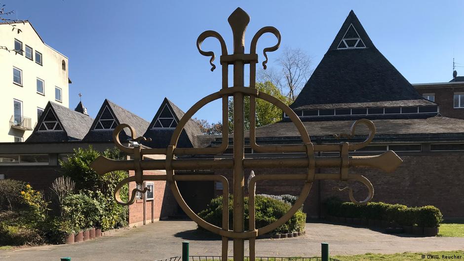 Was passiert mit der Kirchenkunst? DW 10.04.2020