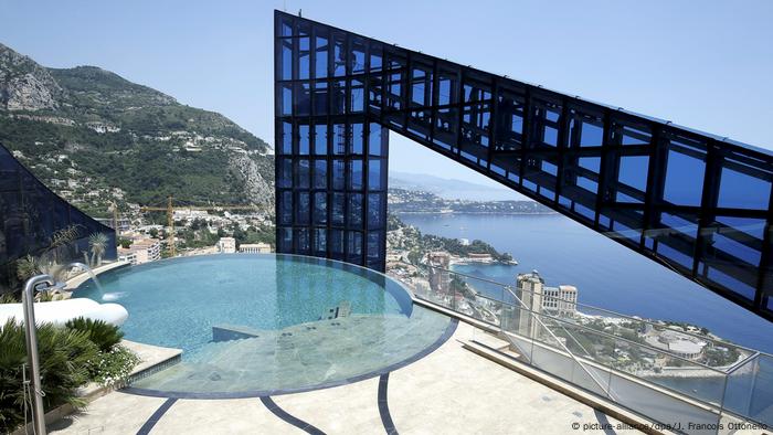 Monaco - Penthouse-Balkon desTour Odeon (picture-alliance/dpa/J. Francois Ottonello)